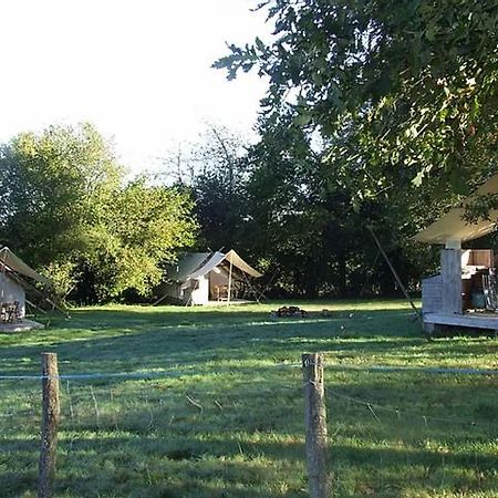 Ferme de la Marlière Hotel Saint-Vincent-en-Bresse Esterno foto